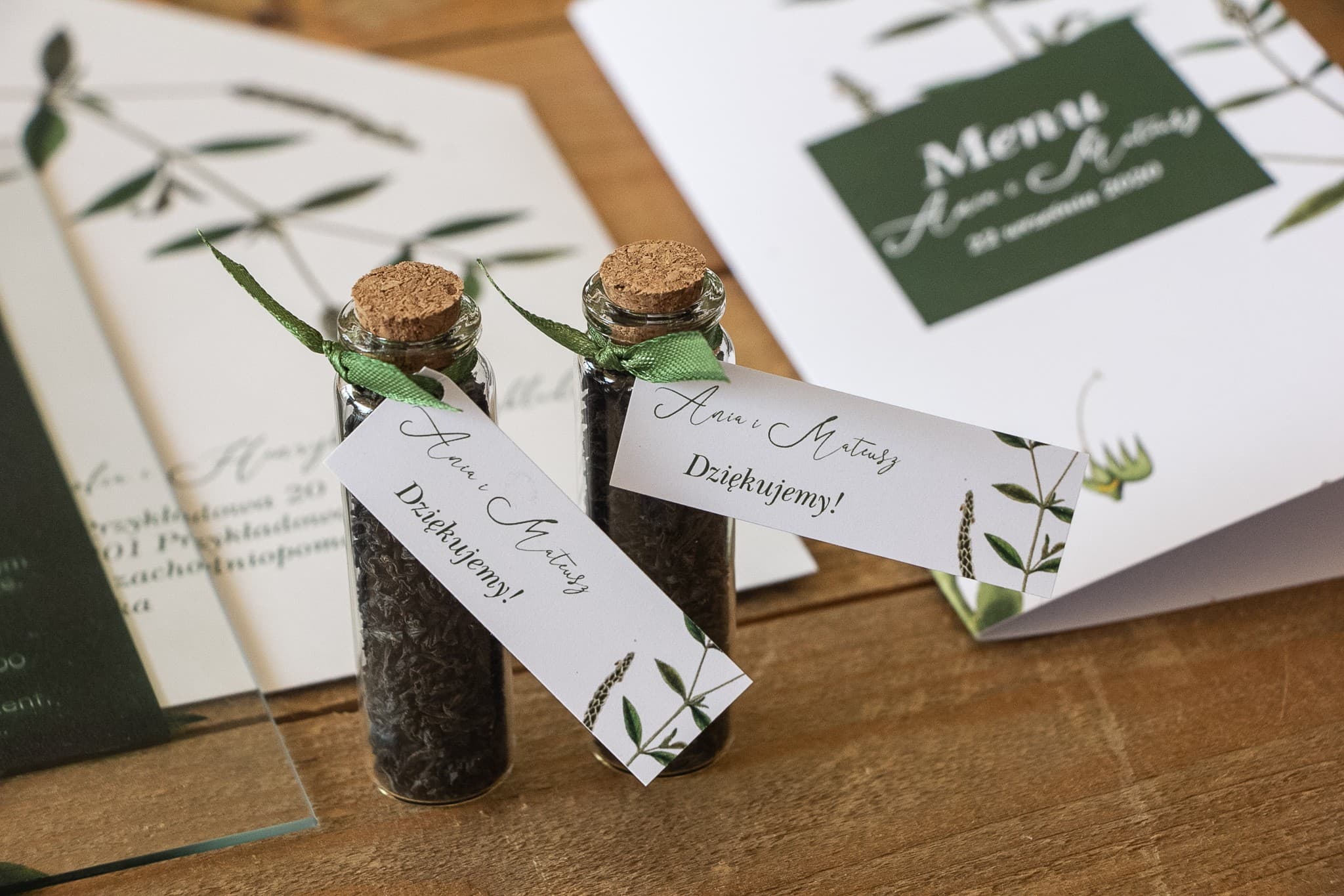 Herbata w Fiolce Podziękowanie dla Gości | Upominki Weselne w Buteleczce z Motywem Botanicznym | Korani nr 9