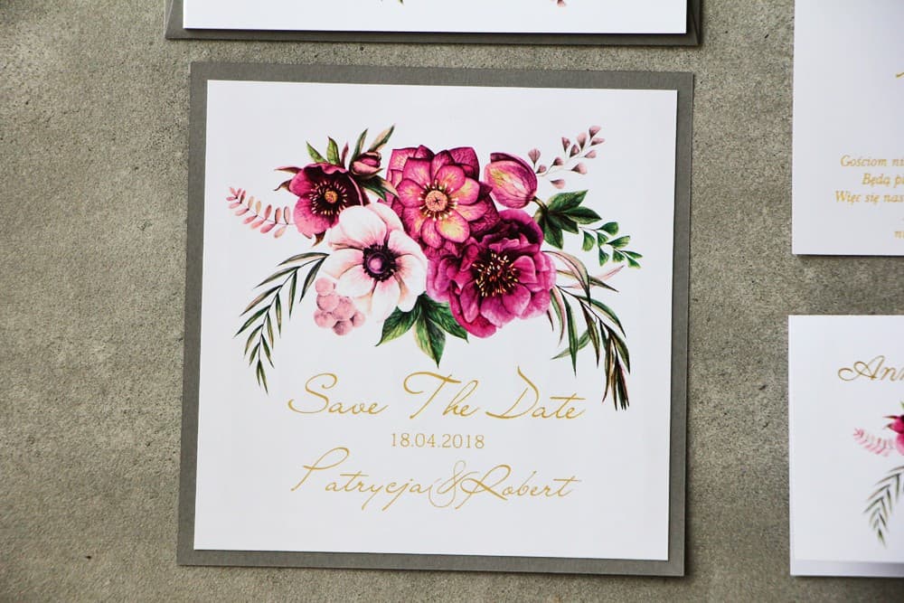 Eleganckie Save The Date Złocone z Fioletowymi Kwiatami | Zawiadomienia o Ślubie | Cykade nr 5