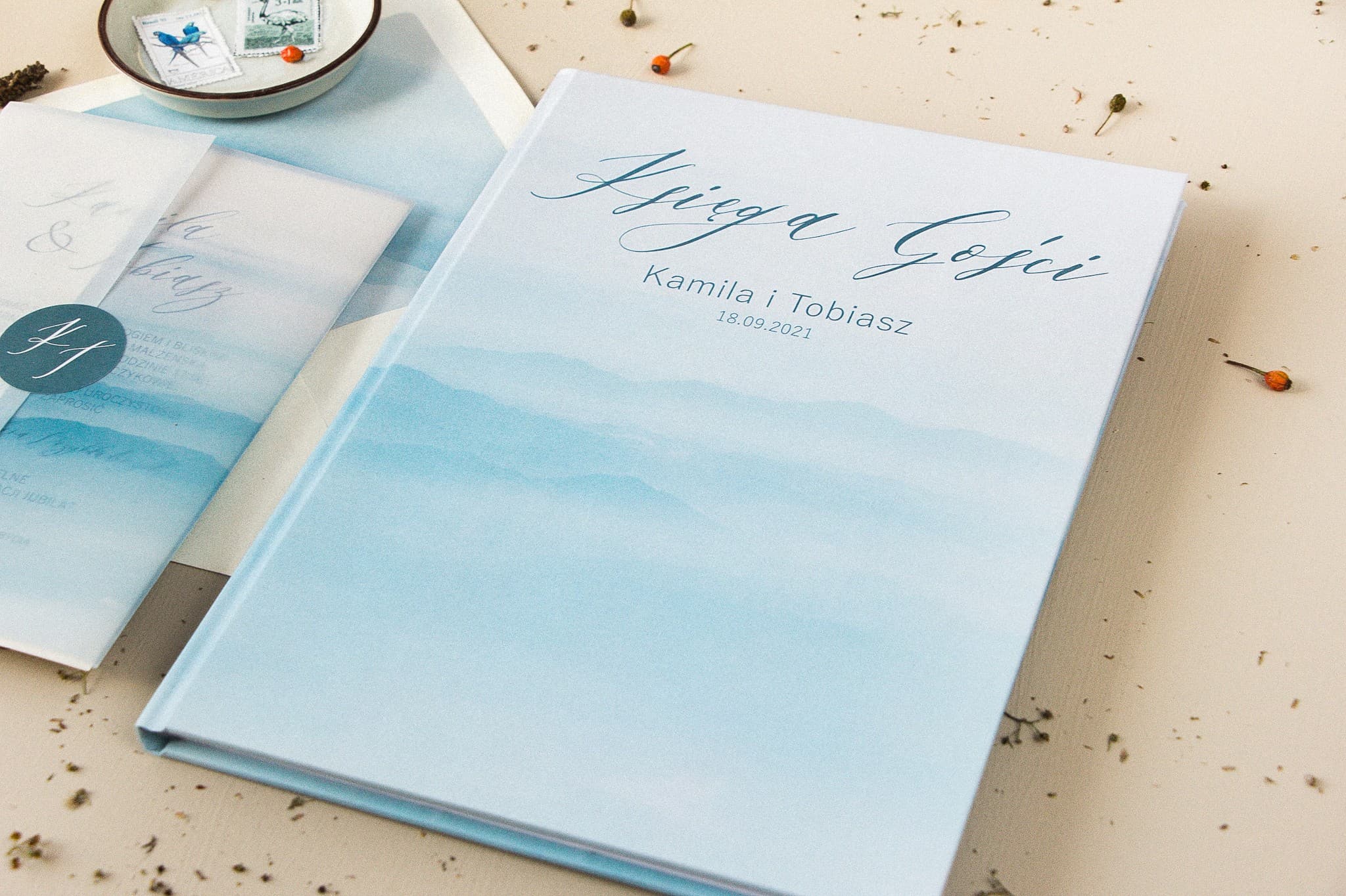 Błękitna Księga Gości Akwarelowa A4 Personalizowana | Księga Gości Weselnych z Imieniem i Datą | Opal nr 4 - 3