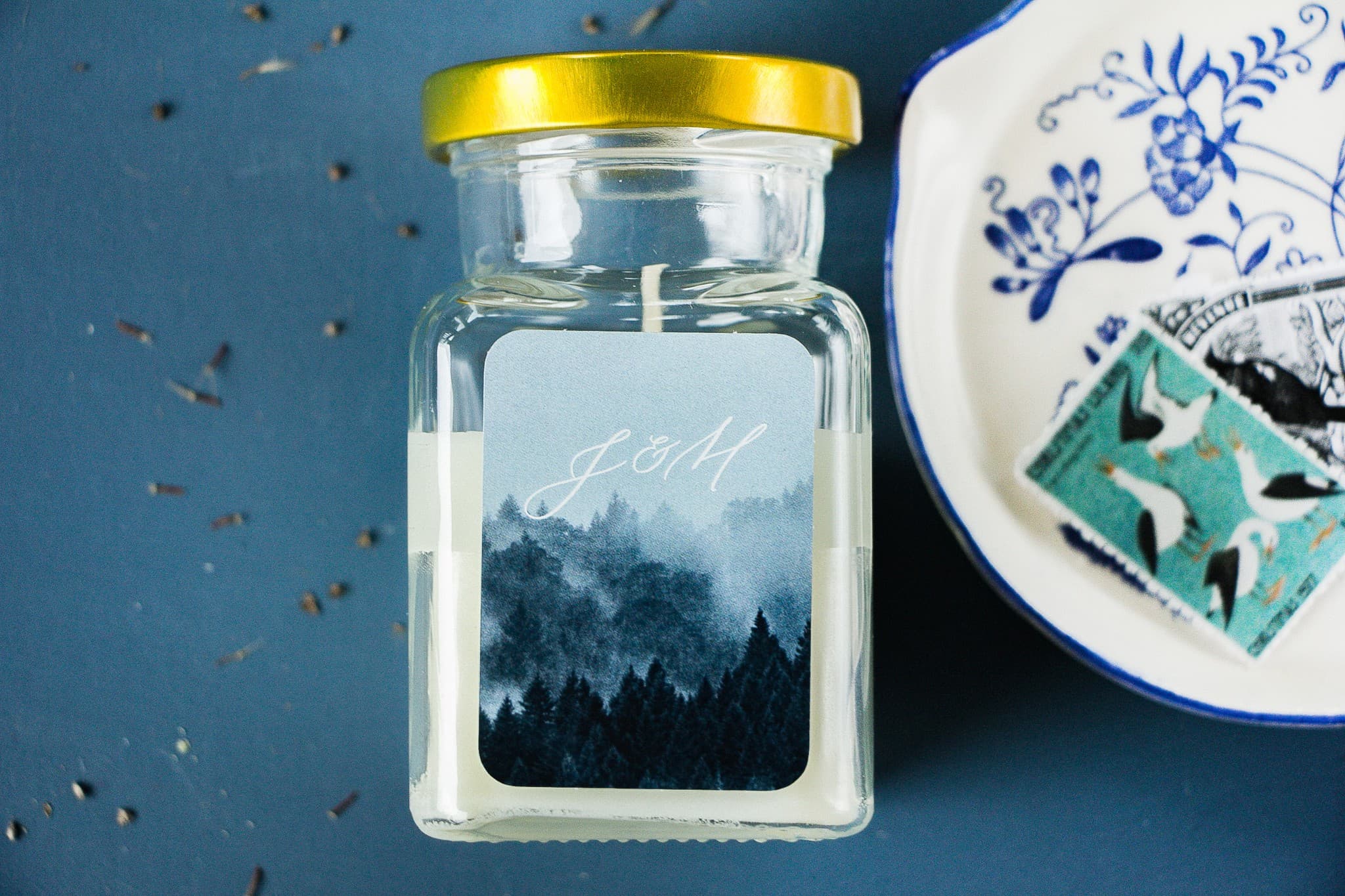 Świeczka Sojowa Soft nr 3 – Leśny Motyw i Podziękowanie dla Gości