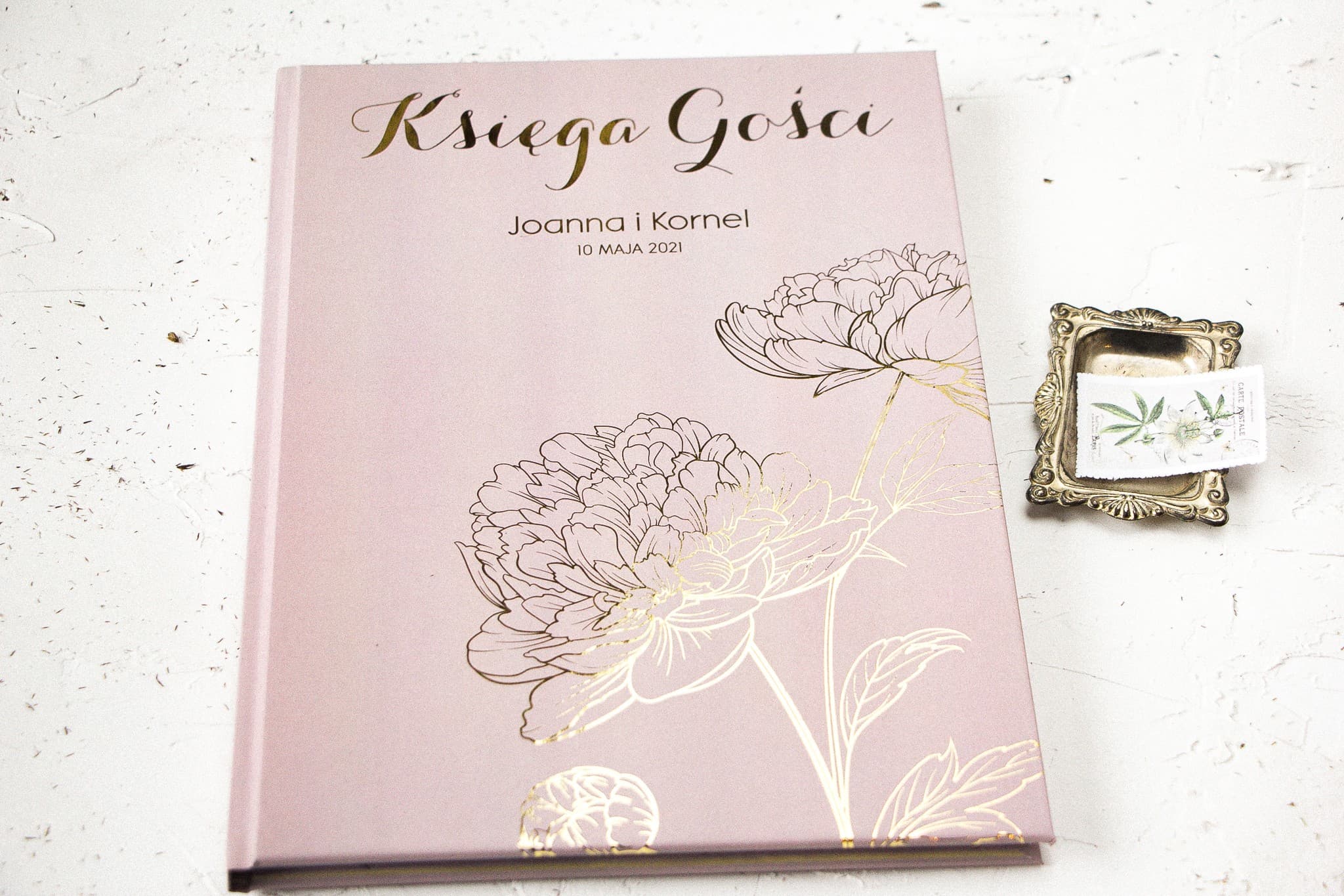Elegancka Księga Gości z Kwiatami i Złoceniem | Personalizowana Księga Gości Weselnych | Pattern Nr 4 - 3