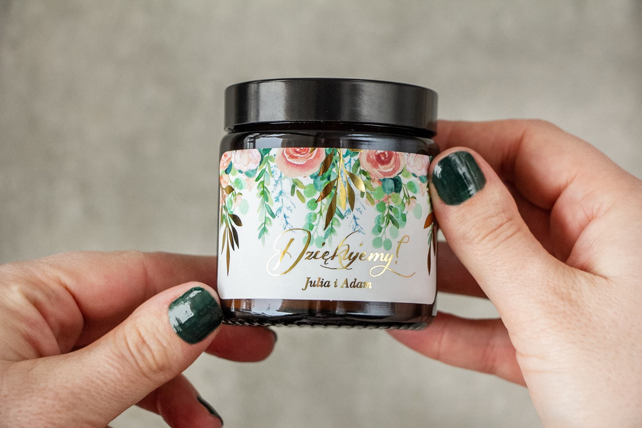 Świeczka Sojowa Rubin nr 2 – Złocenie, Piwonie i Podziękowanie dla Gości - 2