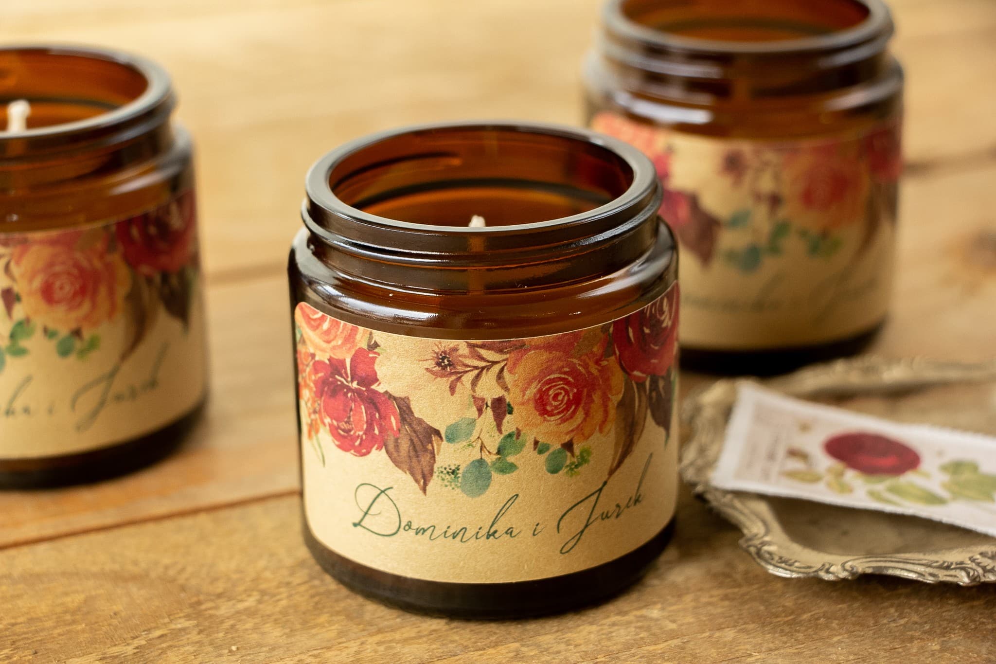 Świeczka Sojowa Delize nr 3 – Różowy Bukiet i Podziękowanie dla Gości - 2