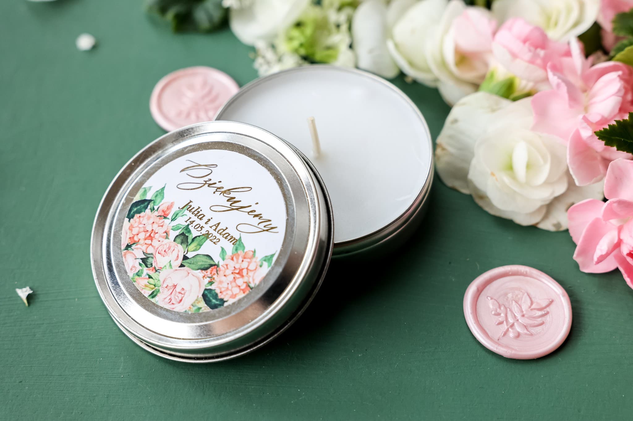 Świeczka Sojowa Rubin nr 10 – Złocona Piwonia i Podziękowanie dla Gości