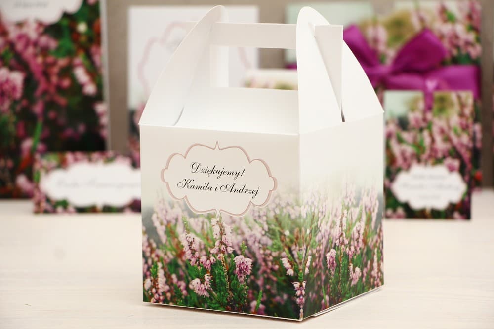 Pudełko na Ciasto Weselne z Wrzosami Personalizowane z Uchwytem | Eleganckie Opakowania na Ciasto dla Gości | Felicja nr 1