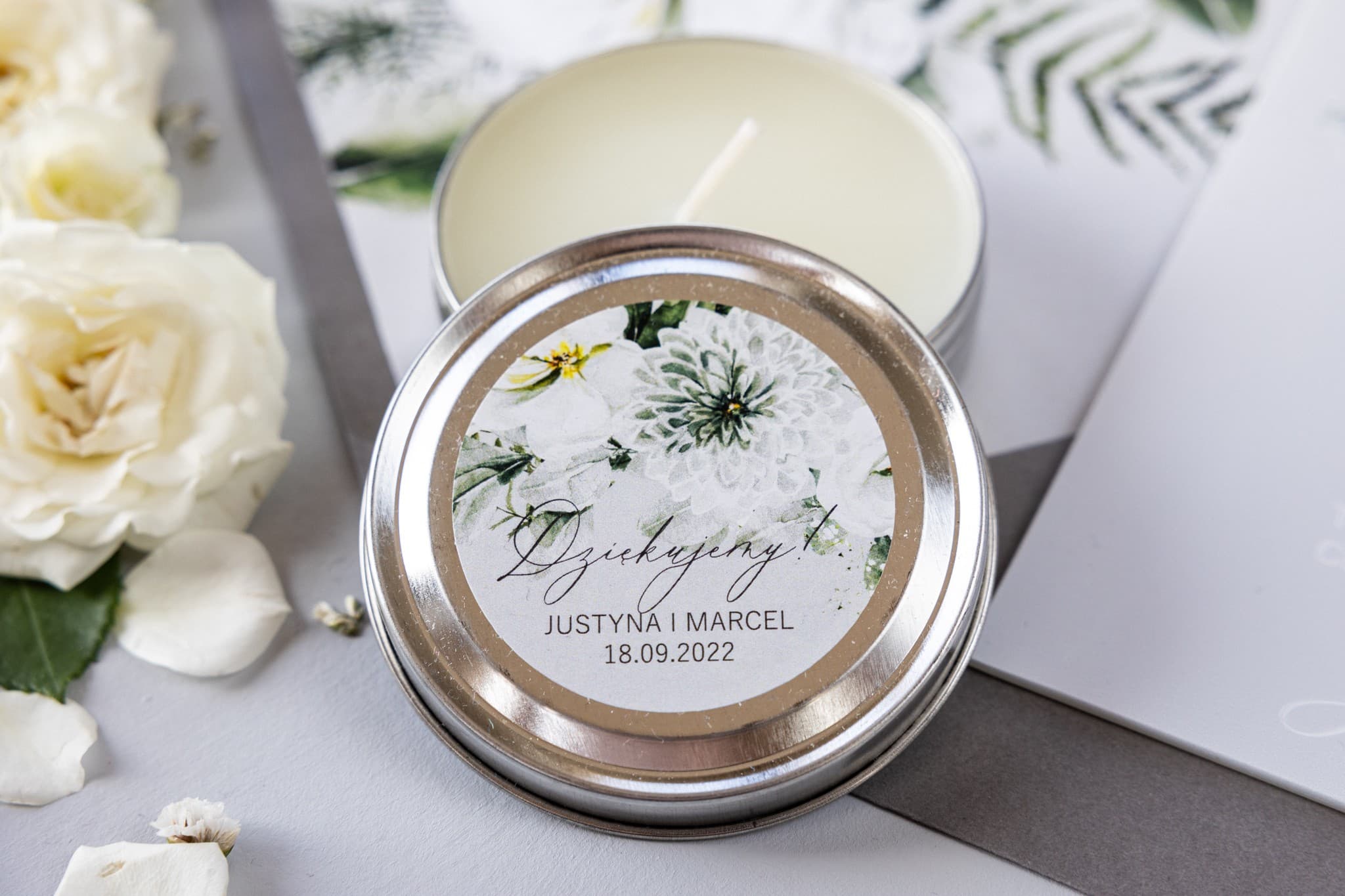 Świeca Zapachowa w Puszce Soft nr 4 – Astry i Podziękowanie dla Gości