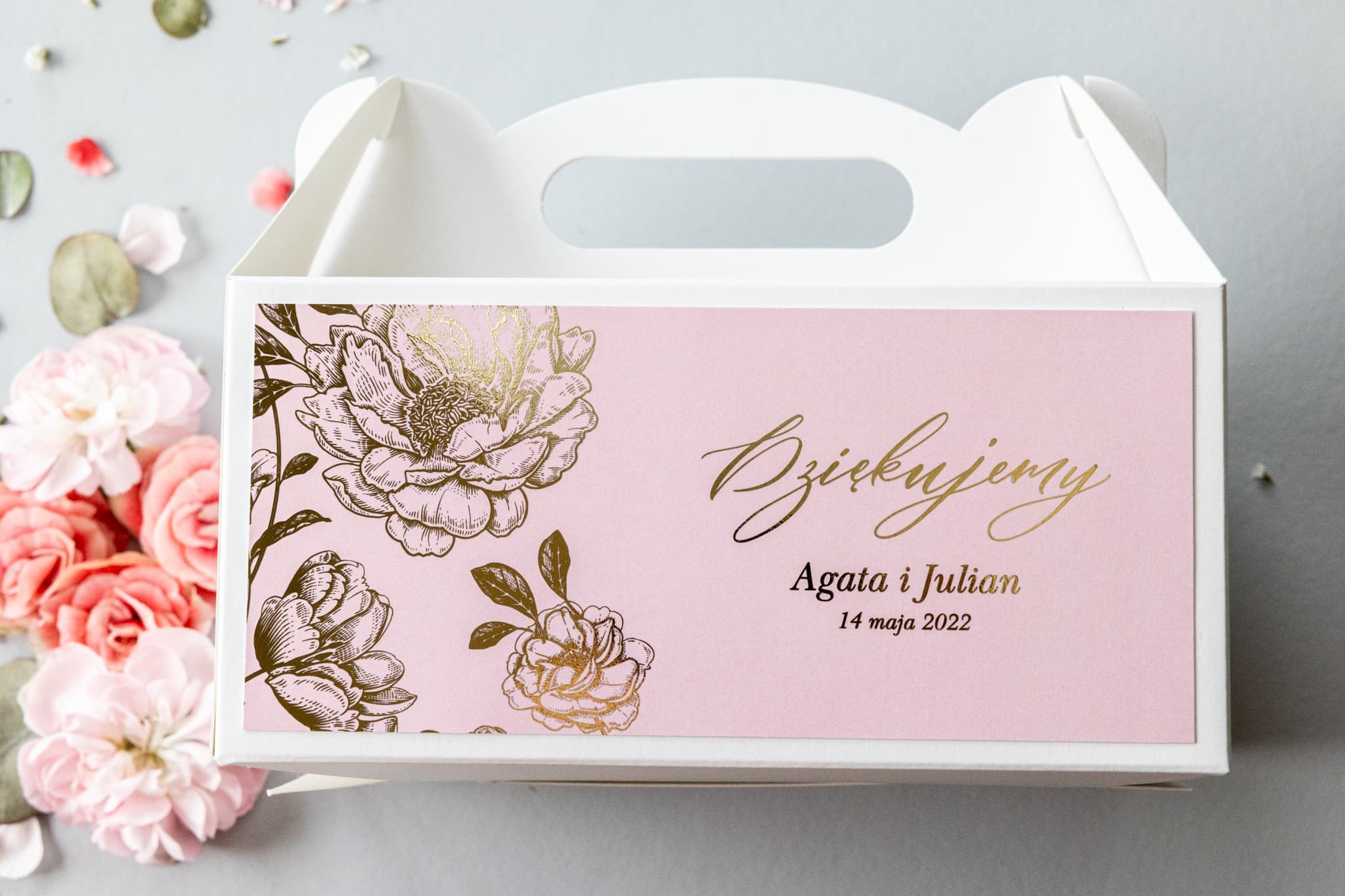 Pudełko na Ciasto Weselne Pudrowy Róż, Złota Piwonia | Personalizowane Podziękowanie dla Gości | Onyks nr 1