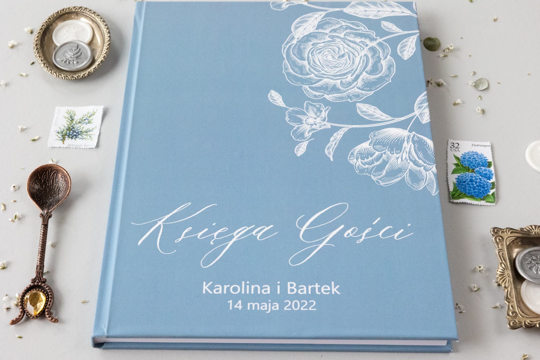 Niebieska Księga Gości z Ankietami A4 | Personalizowana Księga Weselna w Twardej Oprawie | Nefryt nr 2 - 2