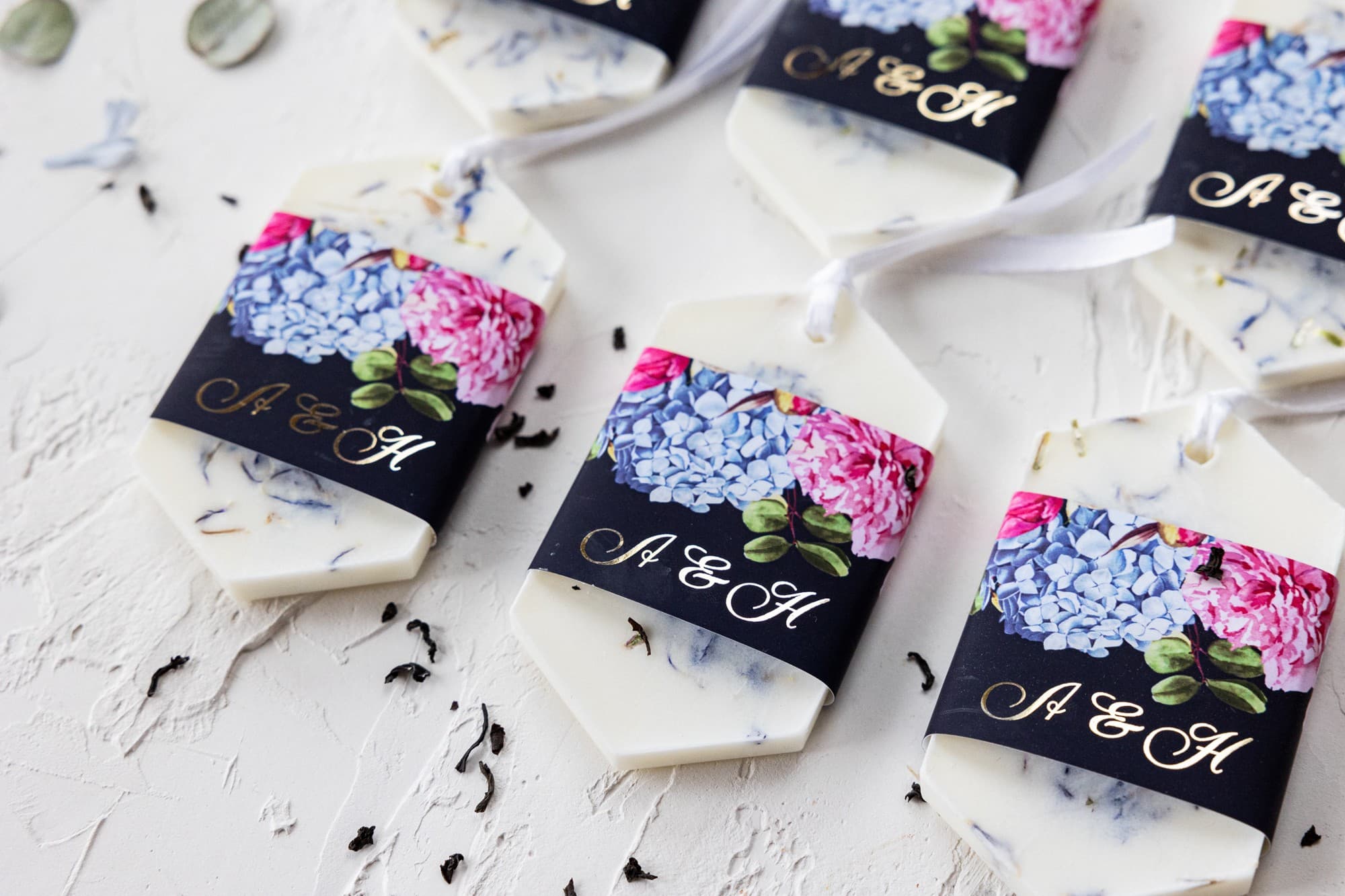 Zapachowe Podziękowania dla Gości | Zawieszka z Wosku Sojowego z Piwoniami i Hortensją | Szafirowe nr 5 - 2