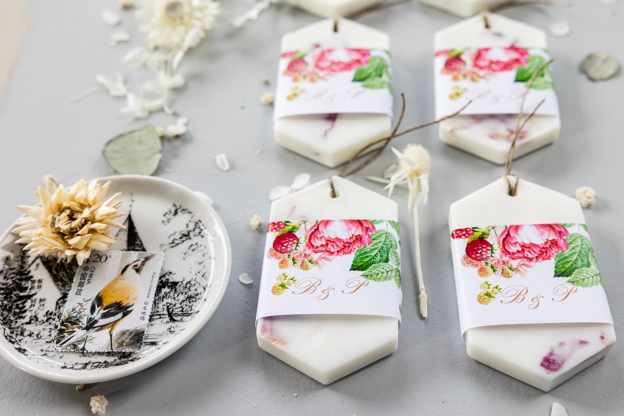 Sojowa Zawieszka Zapachowa Piwonia Malina, Naturalne | Podziękowania dla Gości Weselnych | Korani nr 7 - 2