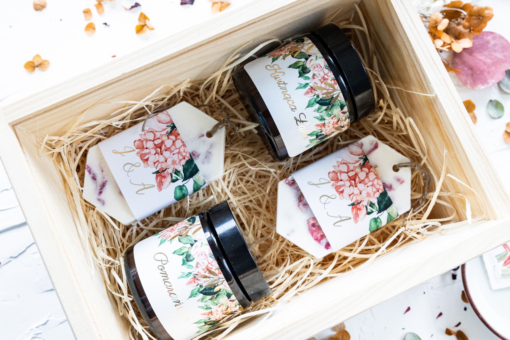 Elegancka Skrzynka na Podziękowania dla Rodziców z Piwoniami | Personalizowany Prezent Ślubny | Rubin nr 10