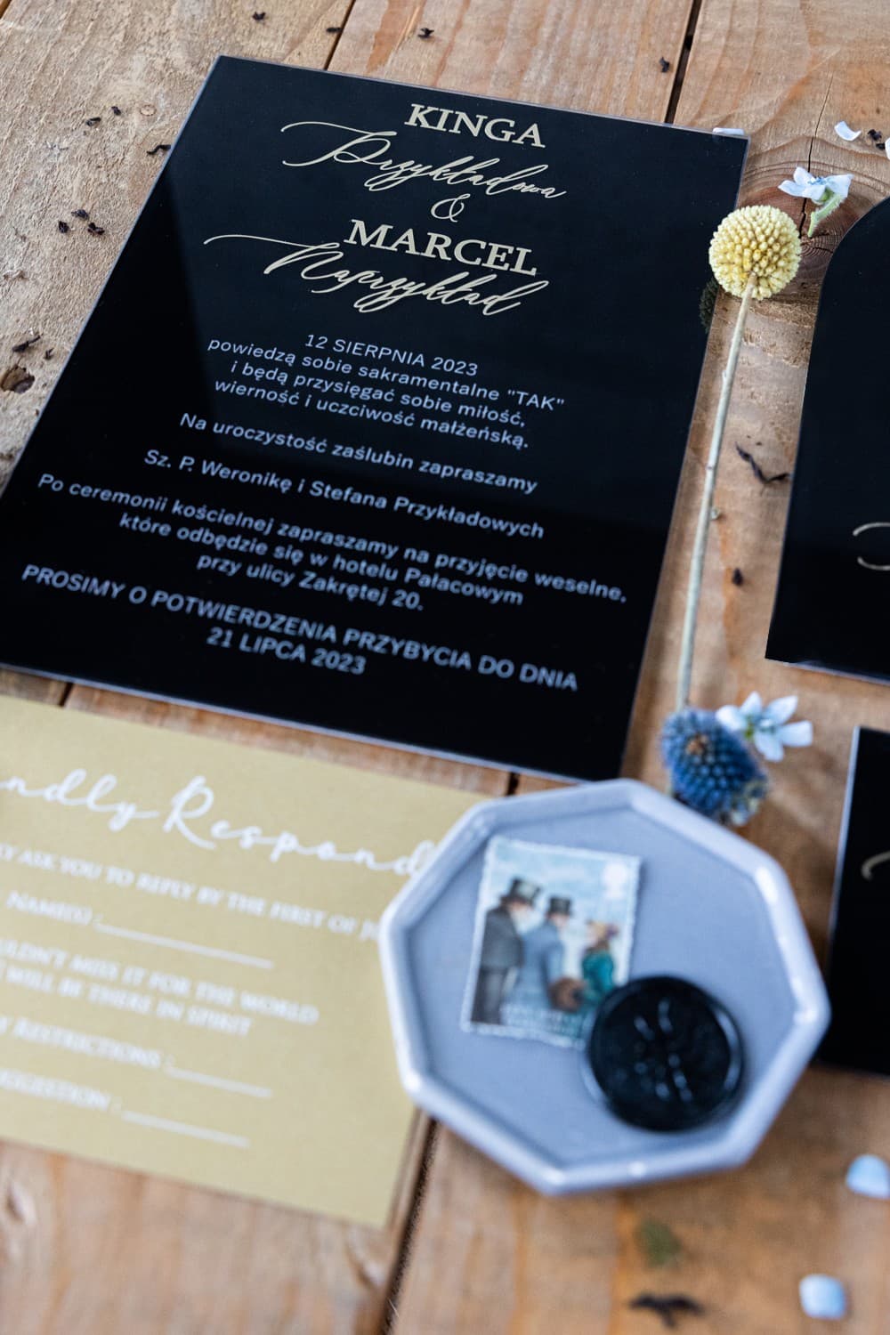 Próbka Zaproszenia na Prawdziwym Szkle | Sprawdź Jakość Premium Przed Zakupem | Dalia nr 1