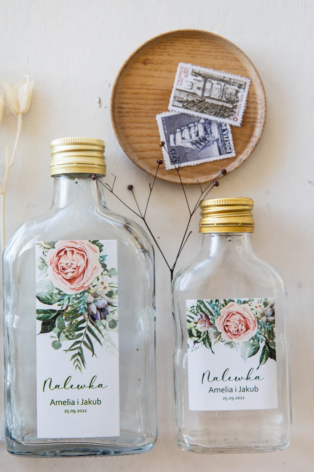 Buteleczki na Nalewki z Piwoniami, Personalizowane Etykiety | Podziękowania dla Gości Weselnych | Korani nr 11 - 2