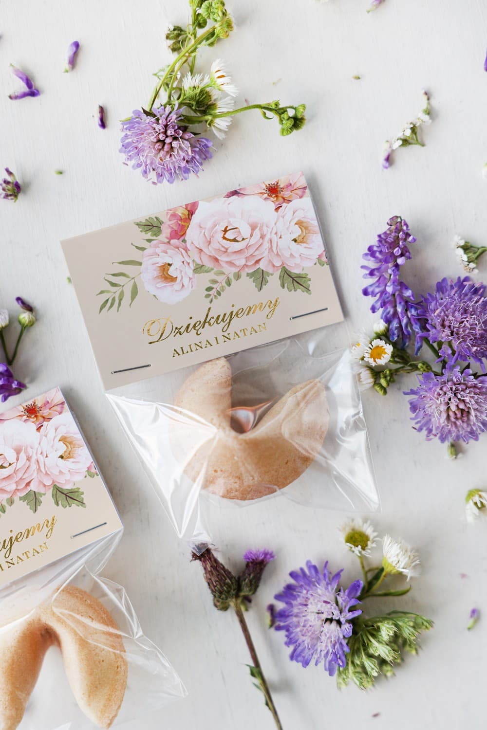 Personalizowane Ciasteczka z Wróżbą Złocone | Słodkie Podziękowania dla Gości Weselnych | Szafirowe nr 8