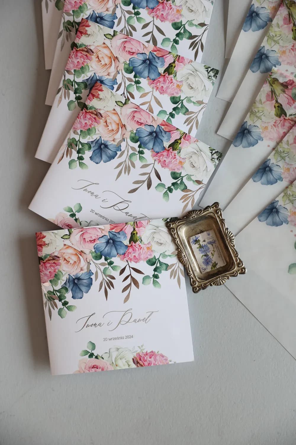 Srebrzone Zaproszenia na Wesele Rubin nr 14 – Motyw Róż i Błękitu - 2