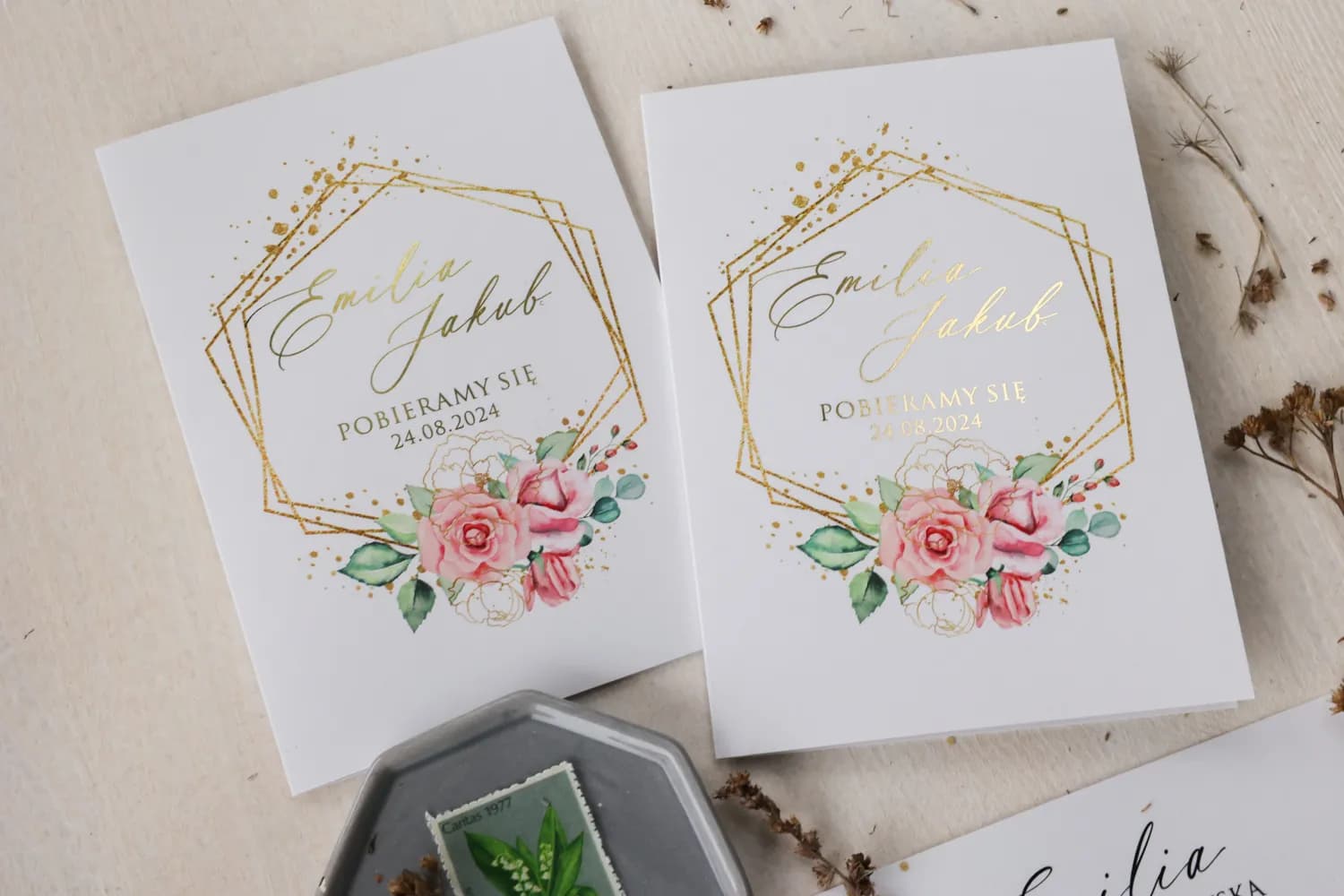 Zaproszenia ślubne glamour złocone z heksagonem i akwarelowymi różami Ruskus nr 7 - 3