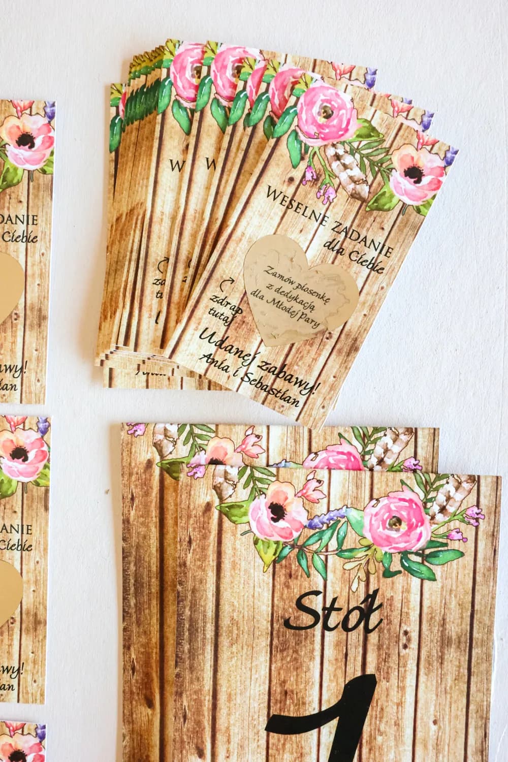 Zdrapki Ślubne Rustykalne nr 1 – Różowe Kwiaty i Podziękowania z Zadaniami