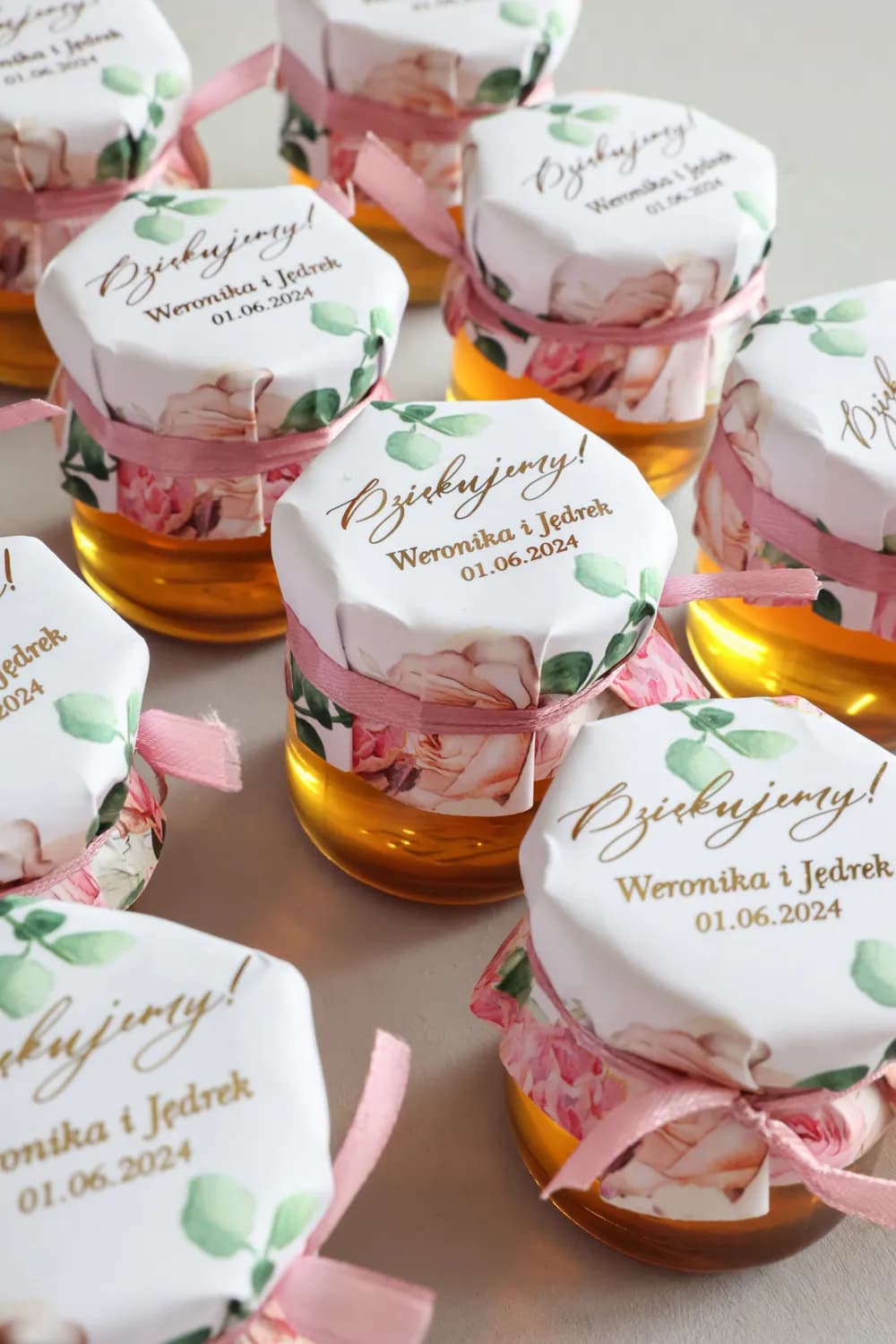 Złocone Miodki Ślubne Avril nr 3 – Naturalny Miód z Piwonią i Różą