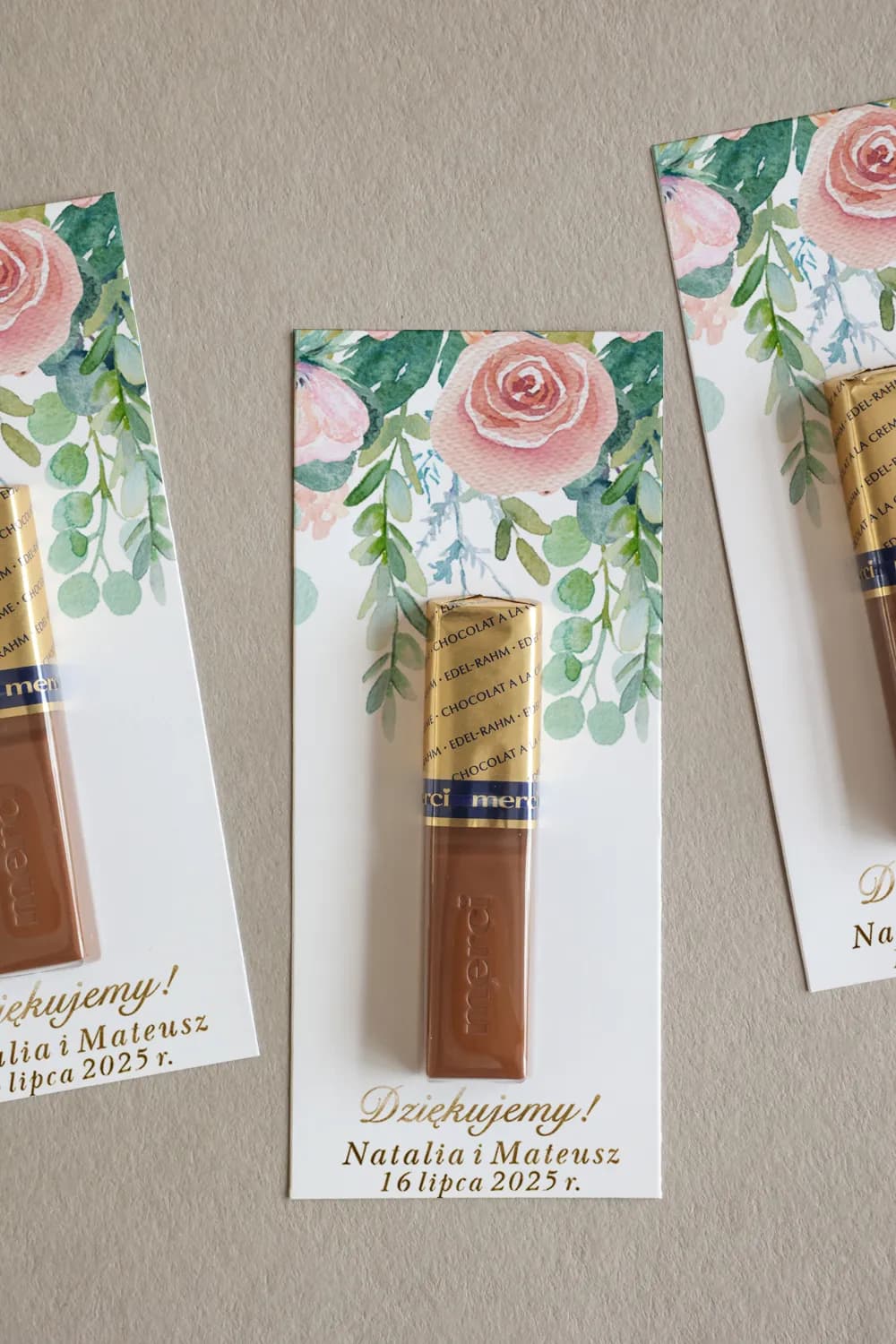 Podziękowania dla gości Merci złocone z pastelowymi kwiatami - Rubin nr 2