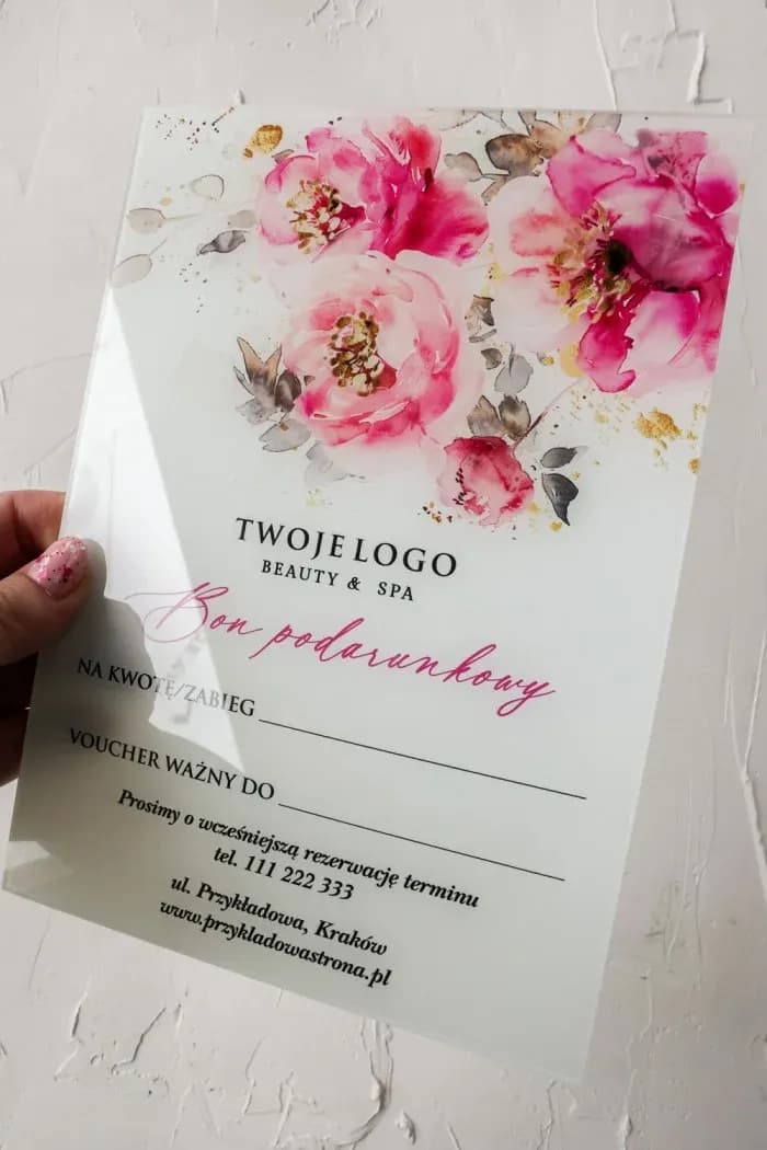 Voucher na szkle z kwiatami, Różowy Bon Podarunkowy dla Beauty i SPA | Szklane Vouchery Personalizowane | VS7