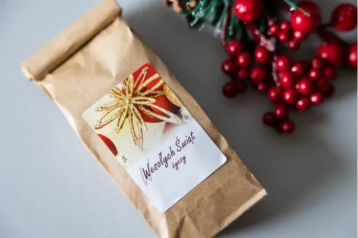 Elegancka Herbata Świąteczna z Logo Firmy, Czerwone Bombki | Upominki Biznesowe na Święta | T13