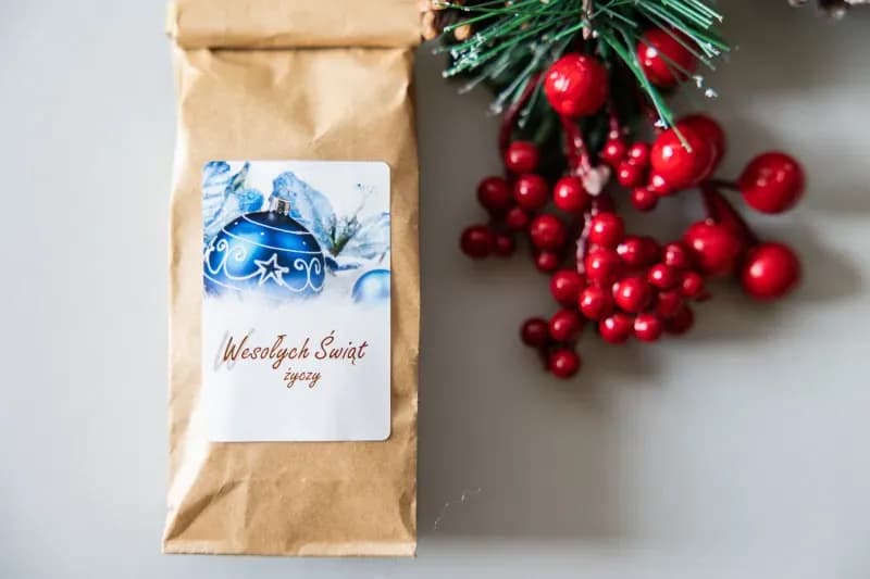 Herbata świąteczna dla firm z logo, niebieska bombka, naturalny skład | Upominki biznesowe na Boże Narodzenie | T14