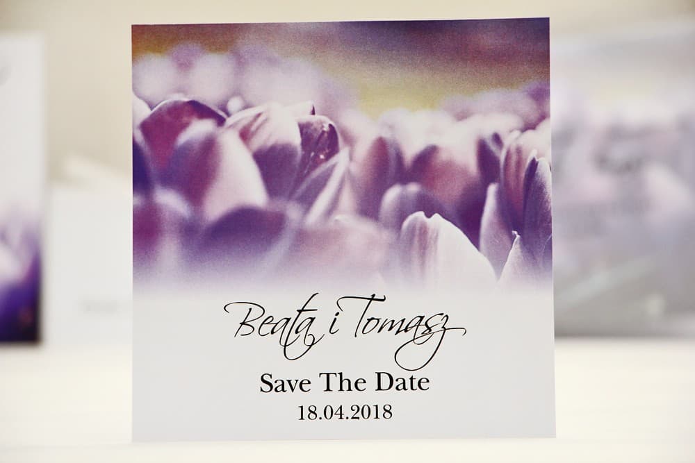 Wiosenne Save the Date Krokusy, Eleganckie Zawiadomienie o Ślubie z Kwiatowym Motywem | Karty Save the Date | Elegant nr 14