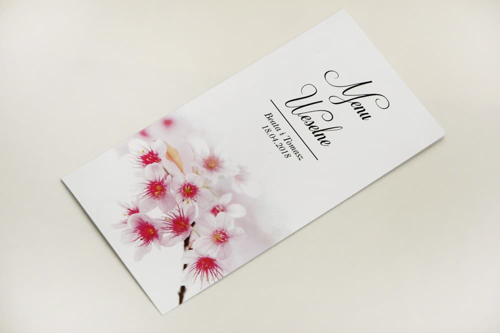 Romantyczne menu z kwiatami wiśni, stojące, personalizowane | Eleganckie menu weselne na stół | Elegant nr 23