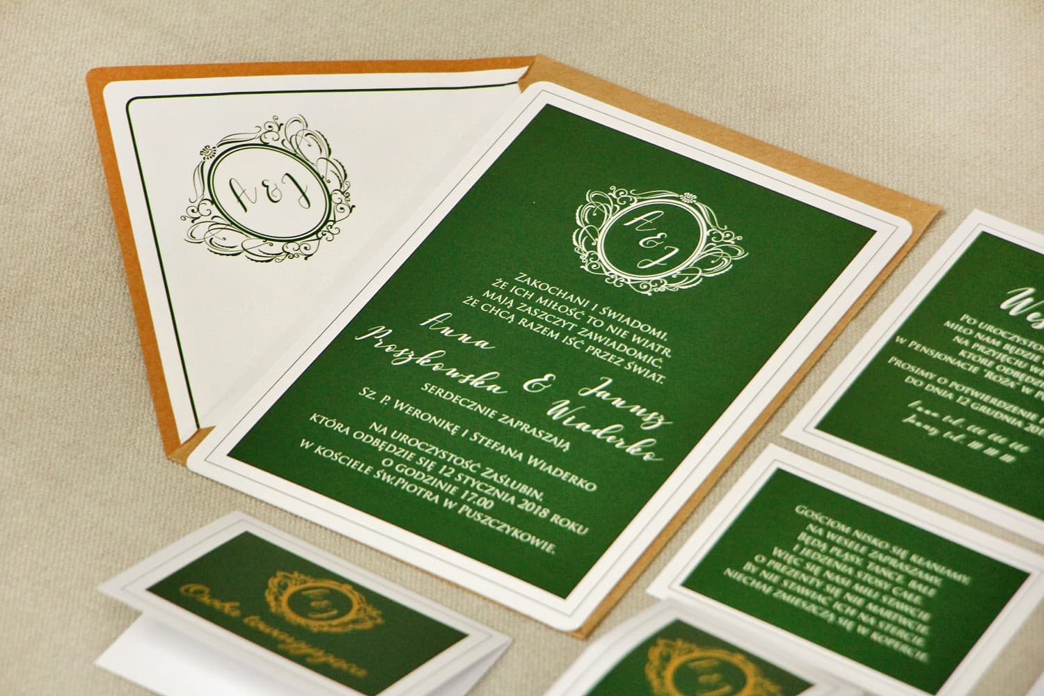 Zaproszenia ślubne złocone w kolorze butelkowej zieleni w stylu eko glamour Sonata nr 7 - 3