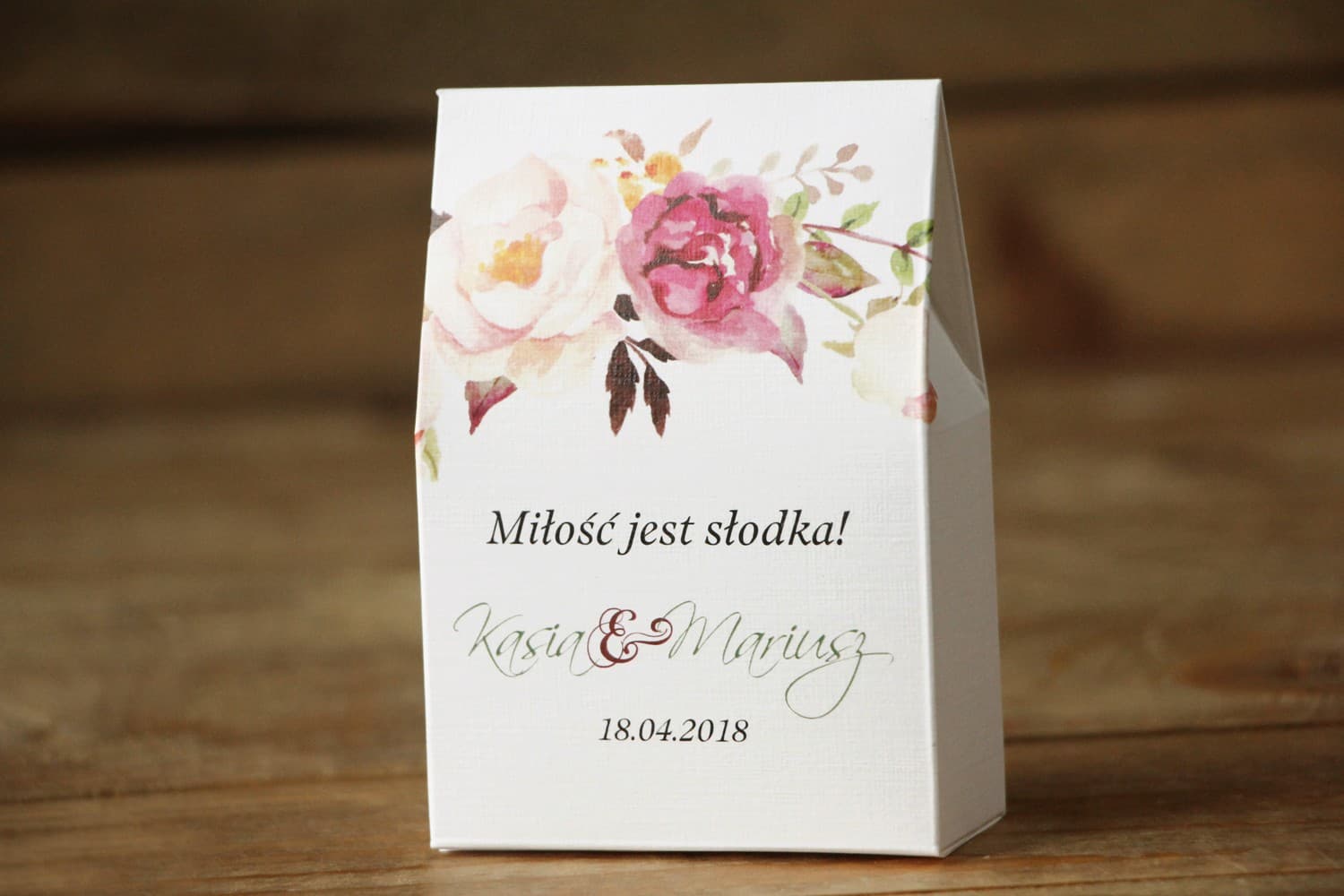 Pudełeczka podziękowania dla gości z cukierkami i motywem piwonii | Upominki dla gości | Malowane Kwiaty nr 28