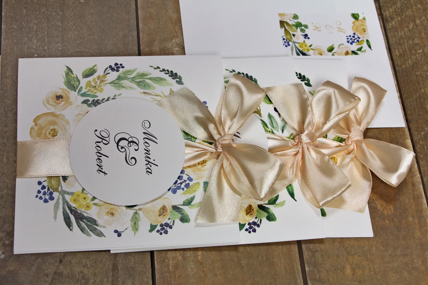 Zaproszenia ślubne z akwarelowymi piwoniami i satynową tasiemką – Akwarele nr 26 - 3