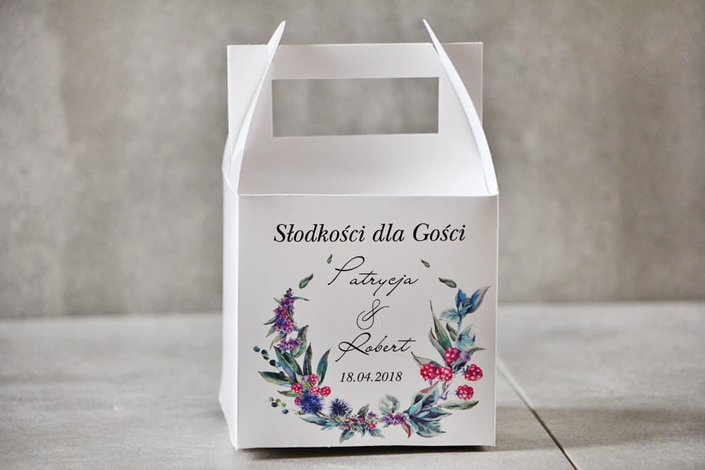 Pudełko na Ciasto z Motywem Leśnym i Jeżynami | Personalizowane Opakowania na Ciasto Weselne dla Gości | Pistacjowe nr 17