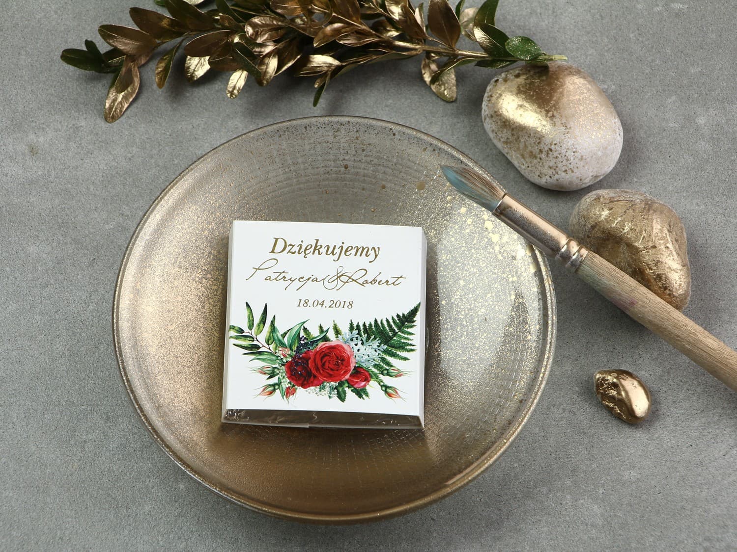 Czekoladki Ślubne z Czerwoną Różą i Złoceniem | Podziękowania dla Gości Weselnych | Cykade nr 2