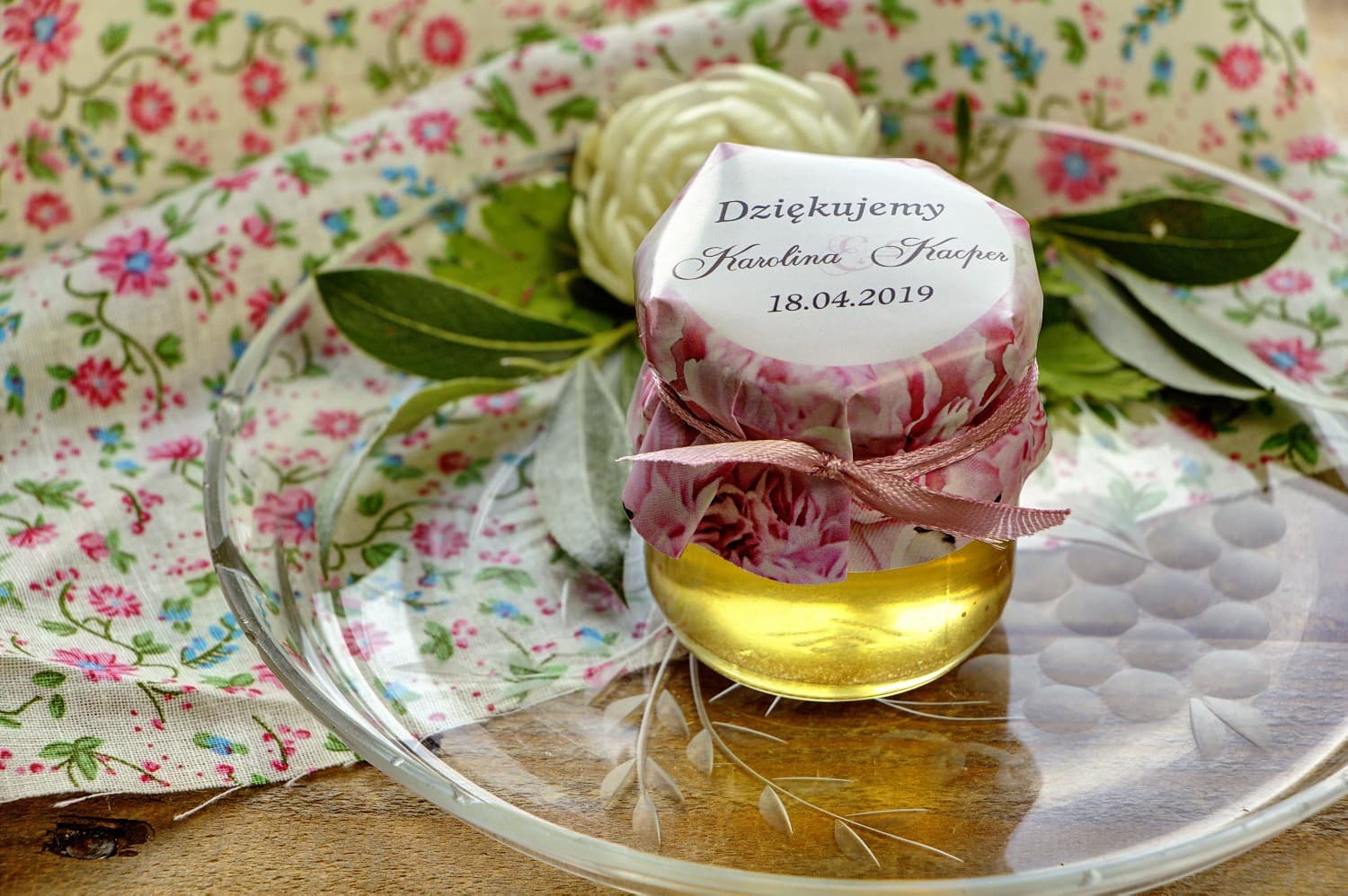 Polski Miód w Słoiczku Akwarele nr 21 – Naturalny Upominek z Goździkami