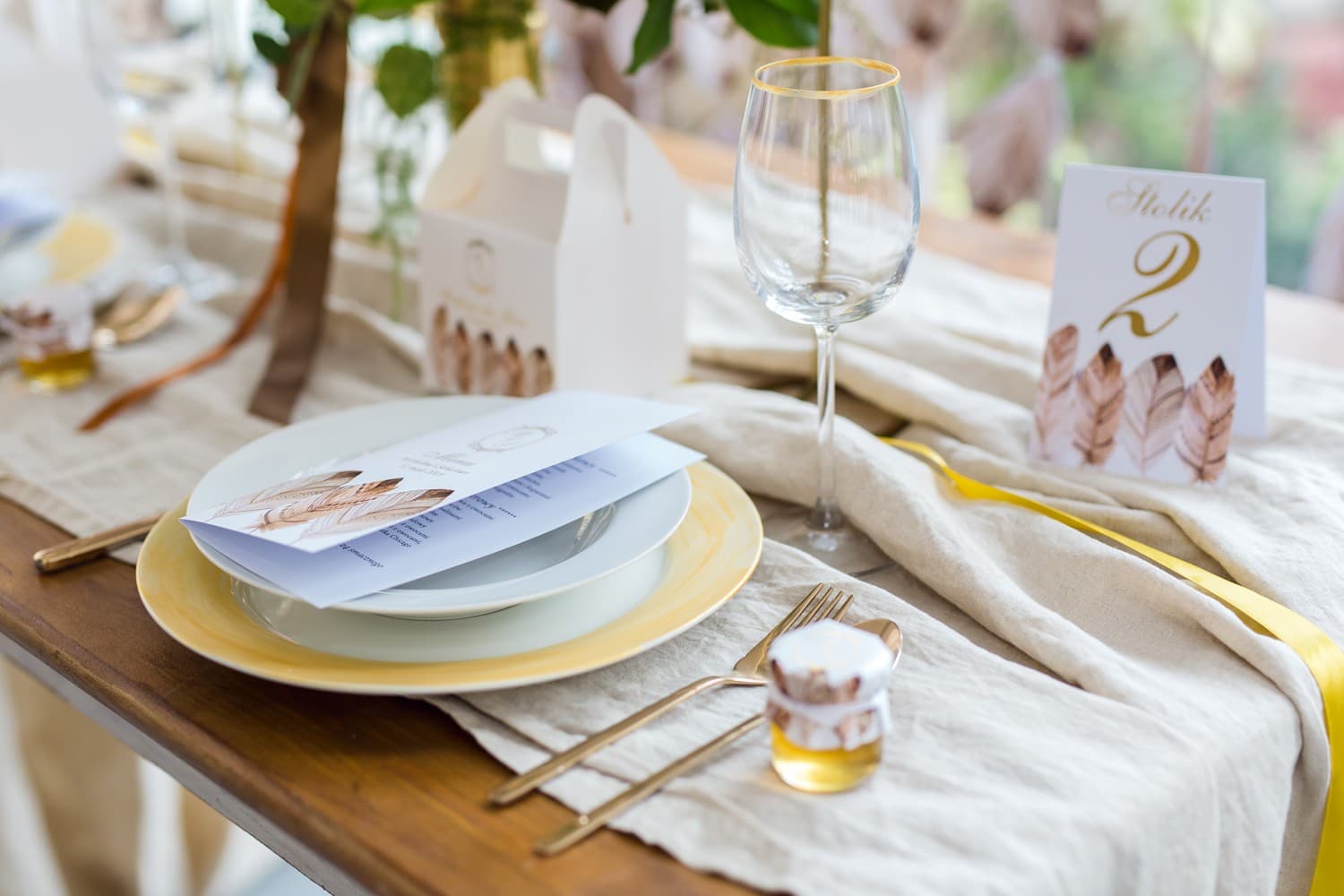 Miodki Ślubne Sorento nr 10 – Polski Miód z Motywem Złotego Piórka - 2