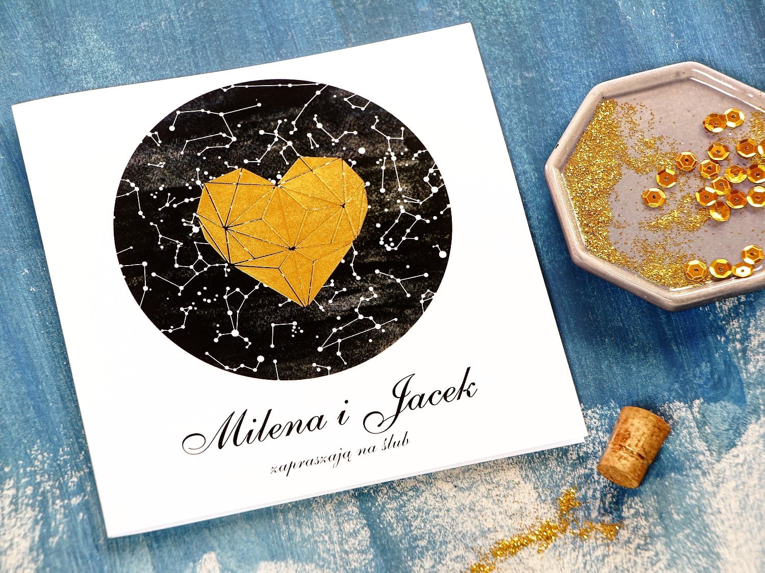 Zaproszenia ślubne glamour granatowe z motywem nieba i złoceniem – Księżycowa Noc nr 2