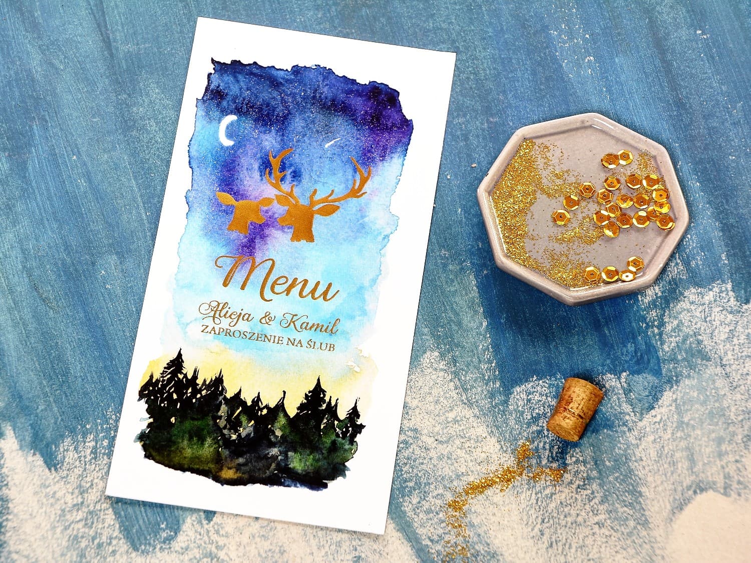 Złocone menu weselne z jeleniem, motyw nocnego nieba | Elegancka karta dań na stół | Księżycowa Noc nr 9