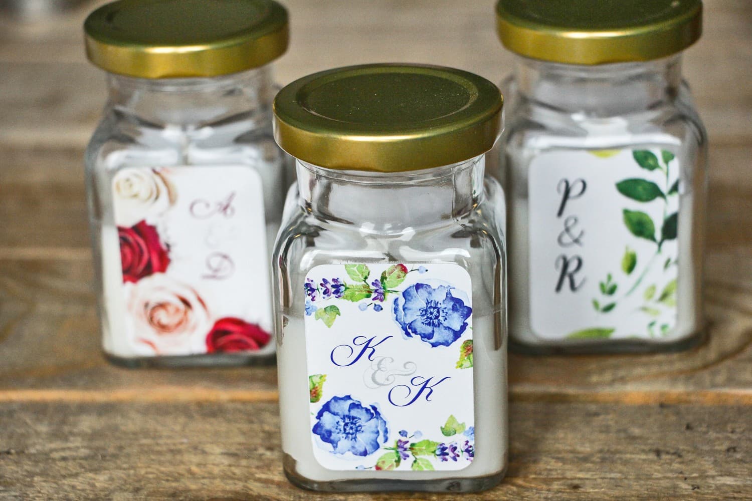 Świeczka Sojowa Akwarele nr 5 – Podziękowanie dla Gości z Motywem Chabrów