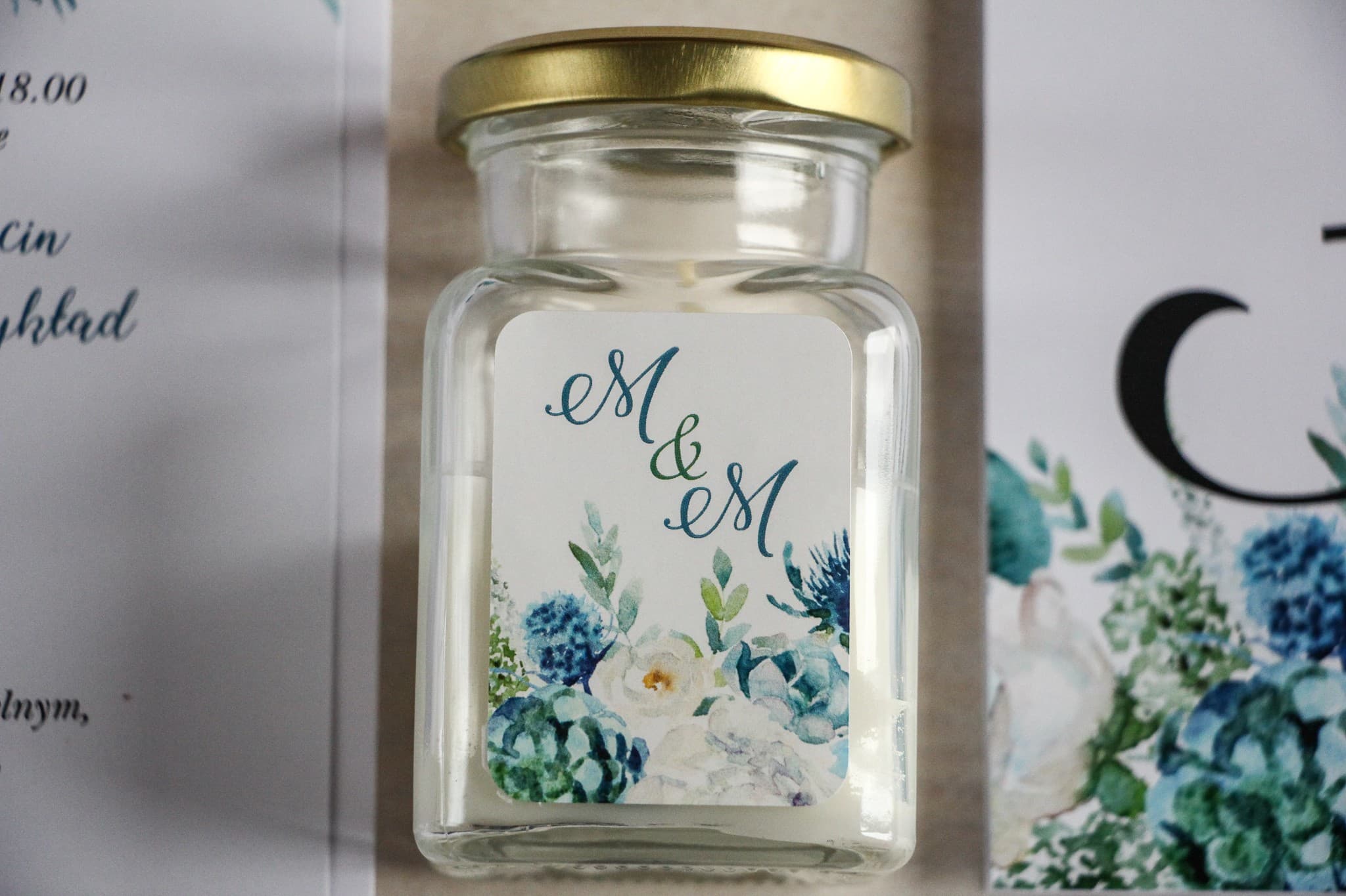 Świeczka Sojowa Aurum nr 4 – Podziękowanie dla Gości z Białymi Różami