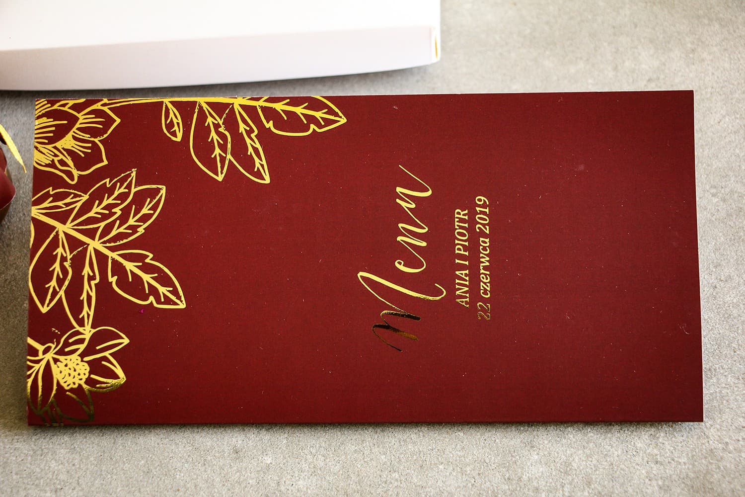 Złocone Menu Weselne Bordo Glamour | Elegancka Karta Dań na Stół | Szafir Nr 3