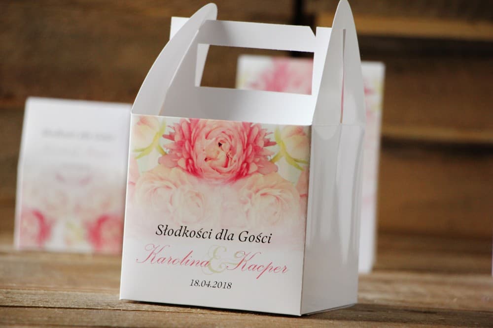 Różowe Pudełka na Ciasto Weselne z Personalizacją i Motywem Piwonii | Eleganckie Podziękowania dla Gości | Akwarele nr 9