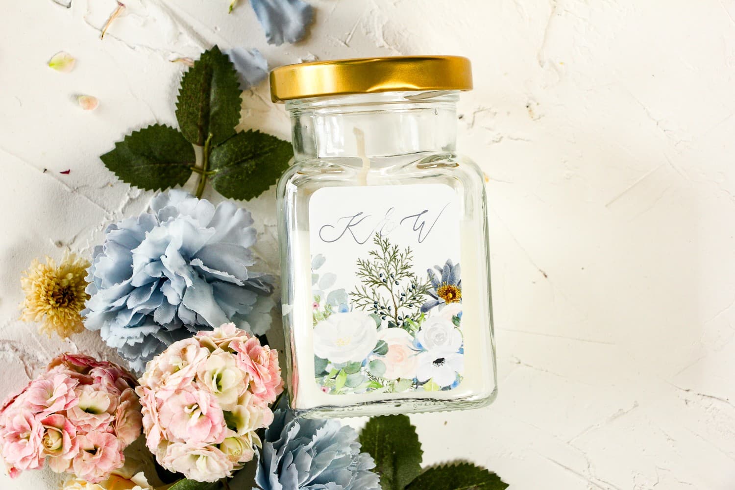 Świeczka Sojowa Wenis nr 5 – Podziękowanie dla Gości z Motywem Róż i Eukaliptusa