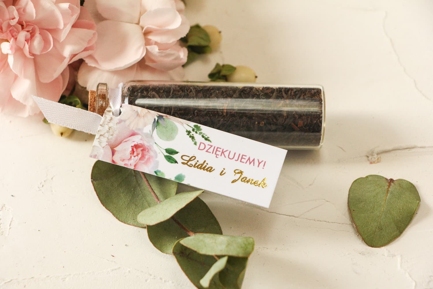 Buteleczka z Herbatą Złocona Etykieta Piwonie | Podziękowania dla Gości Weselnych | Avril nr 3