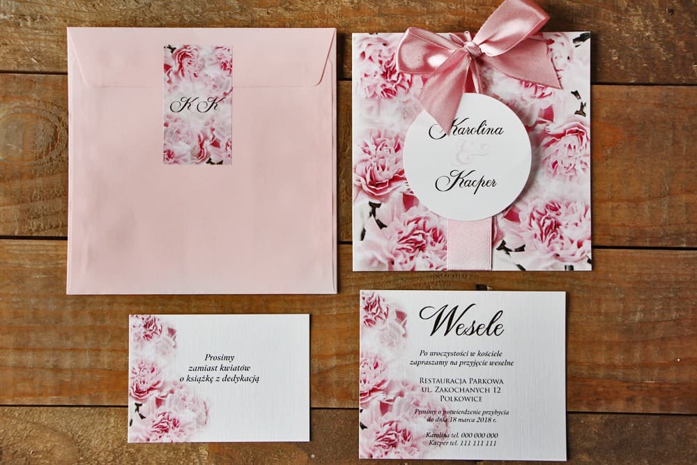 Zaproszenia ślubne z kokardką i motywem akwarelowych goździków – Akwarele nr 21 - 2