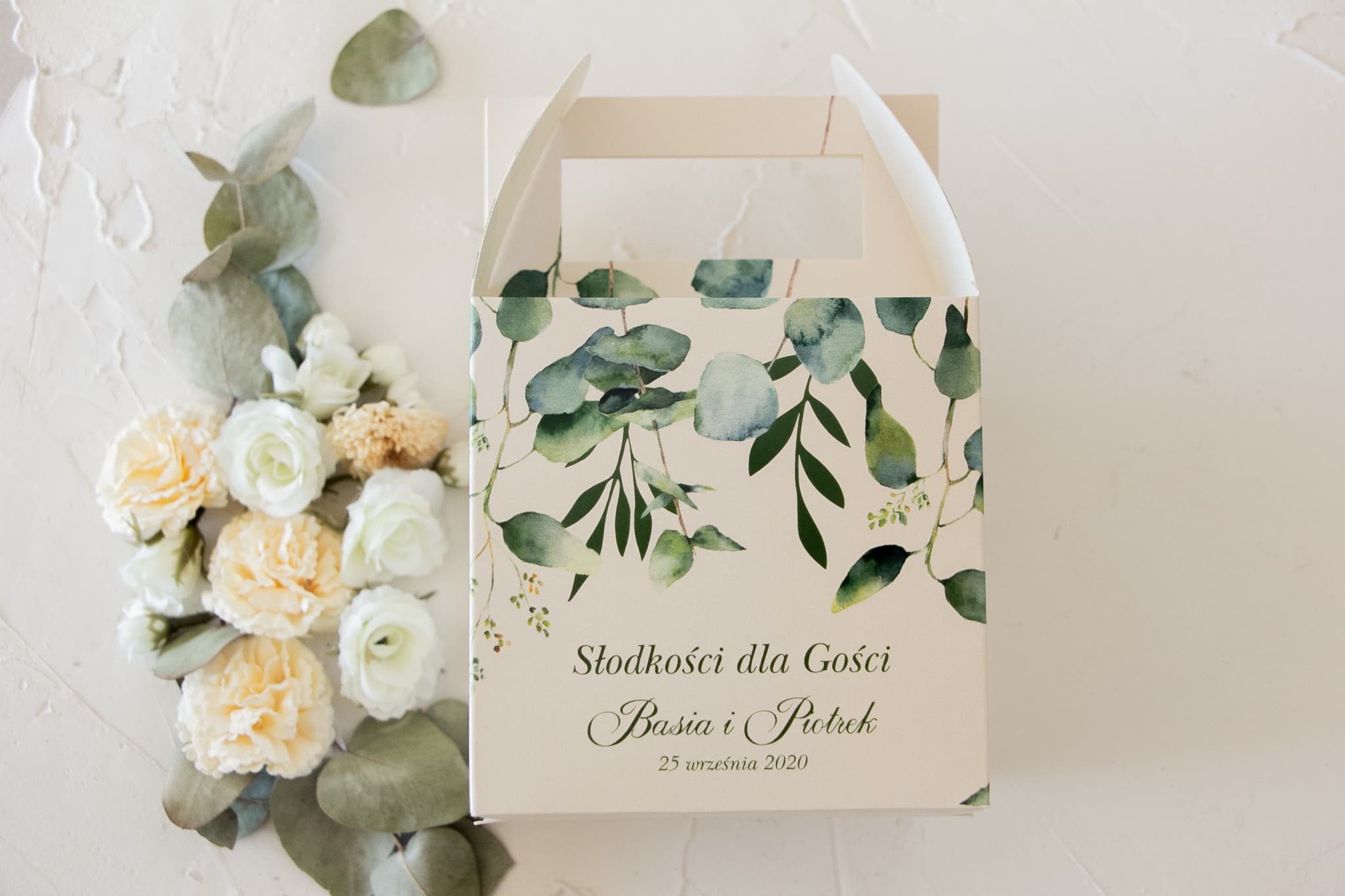 Pudełka na ciasto weselne z eukaliptusem i rączką | Personalizowane opakowania na słodkości | Korani nr 3