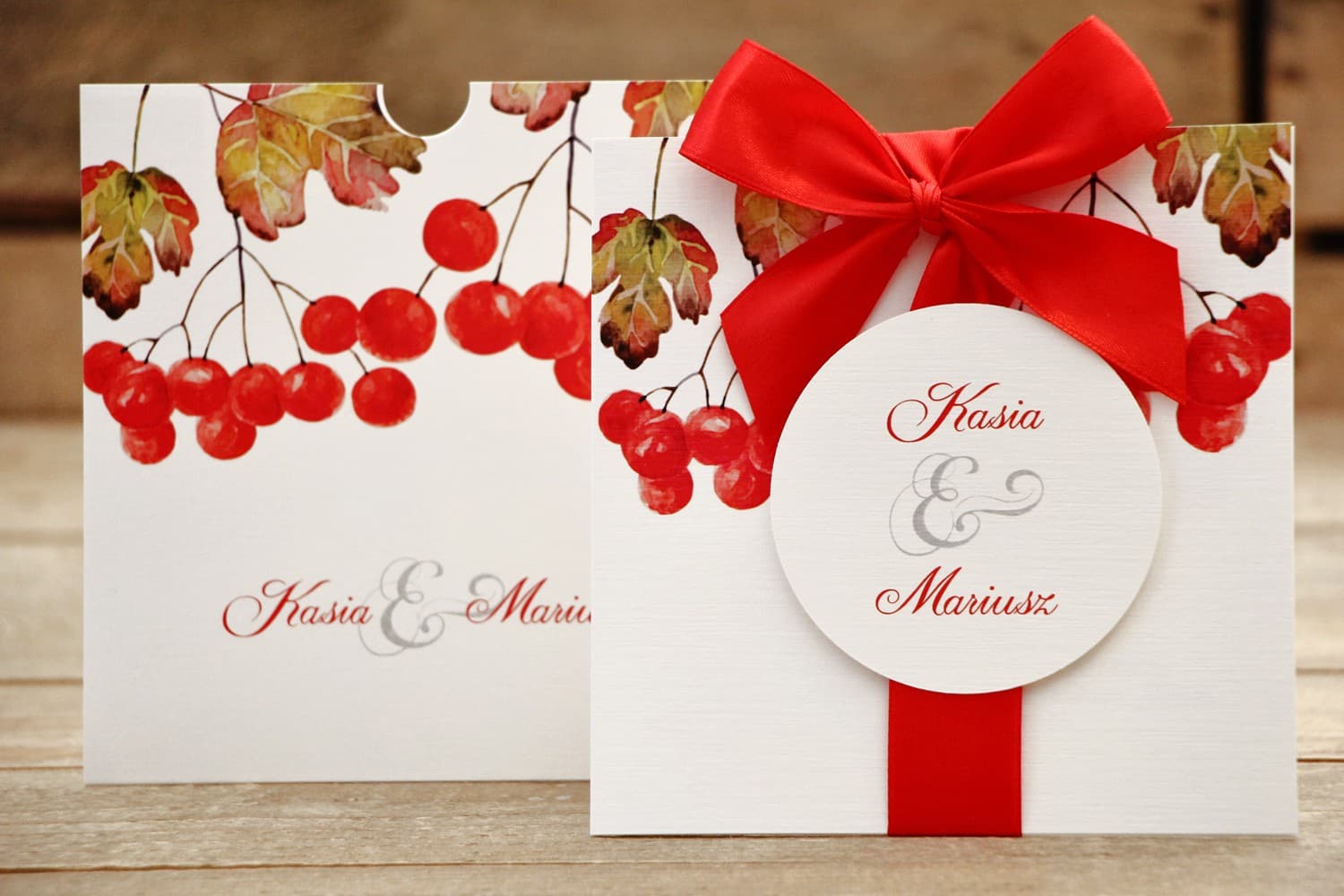 Zaproszenia ślubne jesienne z akwarelową jarzębiną w etui – Malowane Kwiaty nr 16